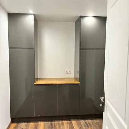 Chic 3 Bed In Medieval Village *