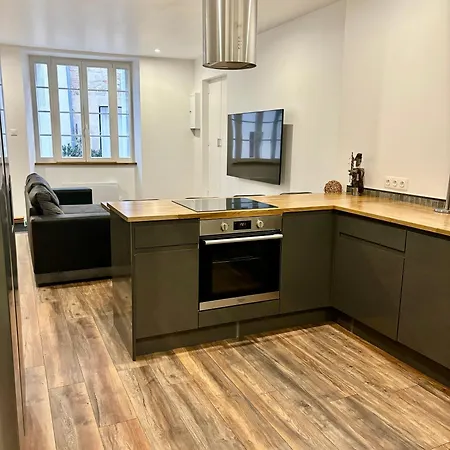Holiday home Chic 3 Bed In Medieval Village *