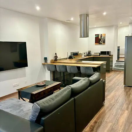 Holiday home Chic 3 Bed In Medieval Village *